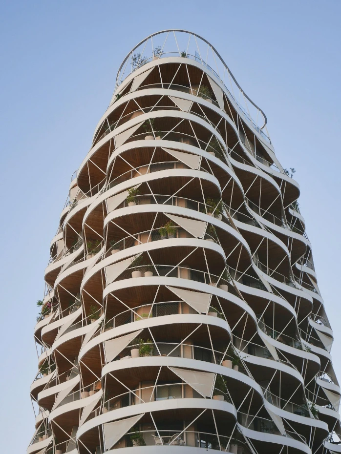 Contrôle de conformité : bâtiment avec plus de 10 appartements et une parcelle supérieure à 3000m²